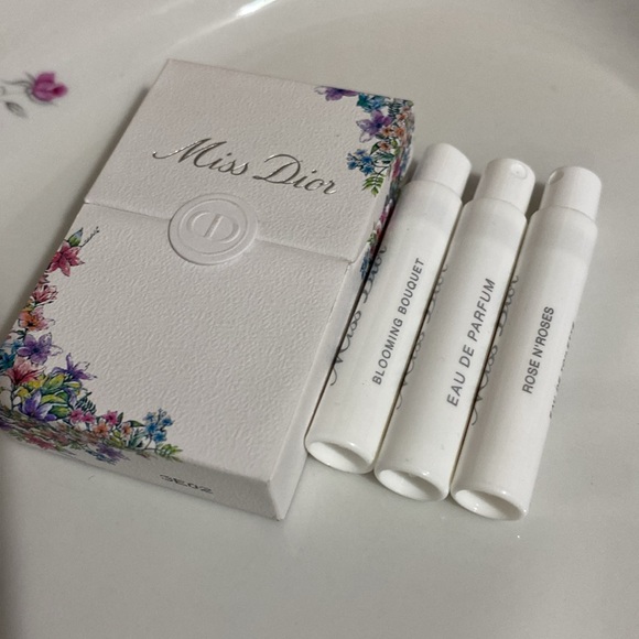 Dior MISS DIOR Limited Edition Gift set - Picture 9 of 16